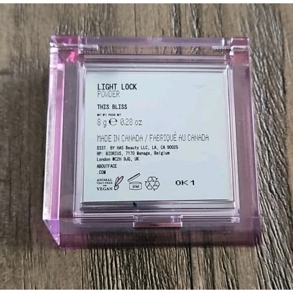 About-Face Light Lock Powder Pressed High Beam THIS BLISS .28 oz 8 g New